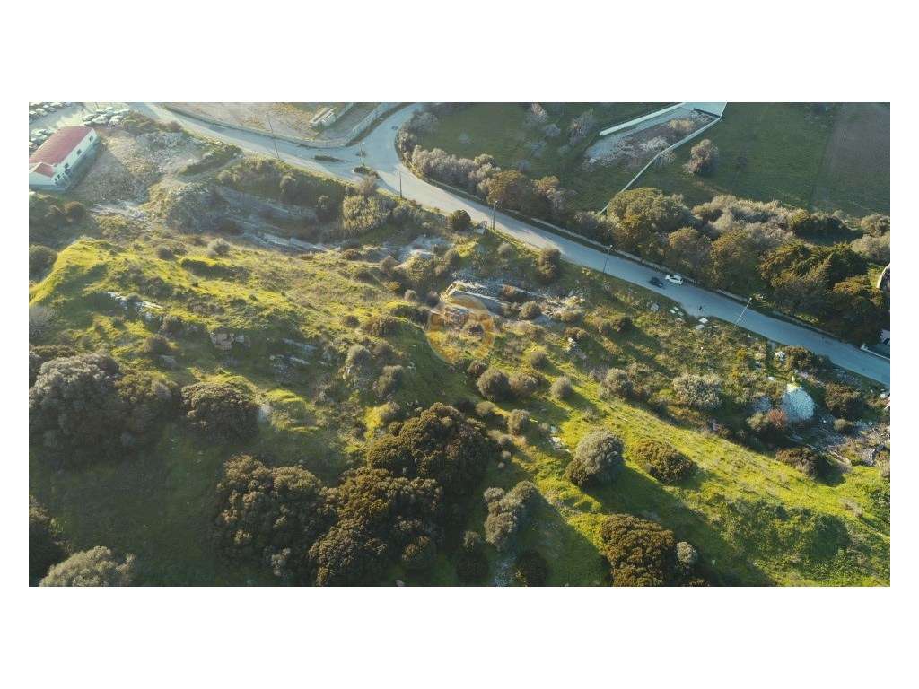 Oportunidade de Investimento: Terreno Rústico em Zambujal - Grande imagem: 2/7