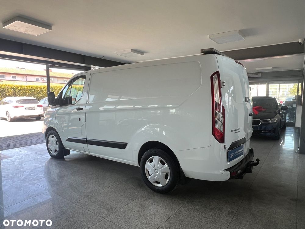 Ford Transit custom - 11