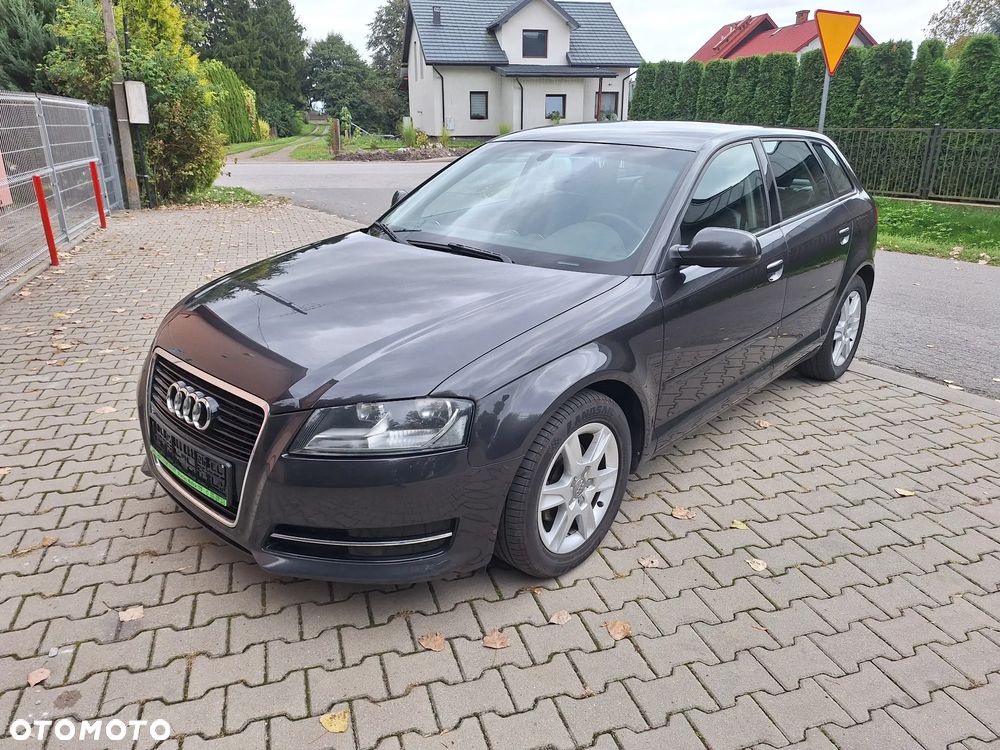 Audi A3 Sportback - 4