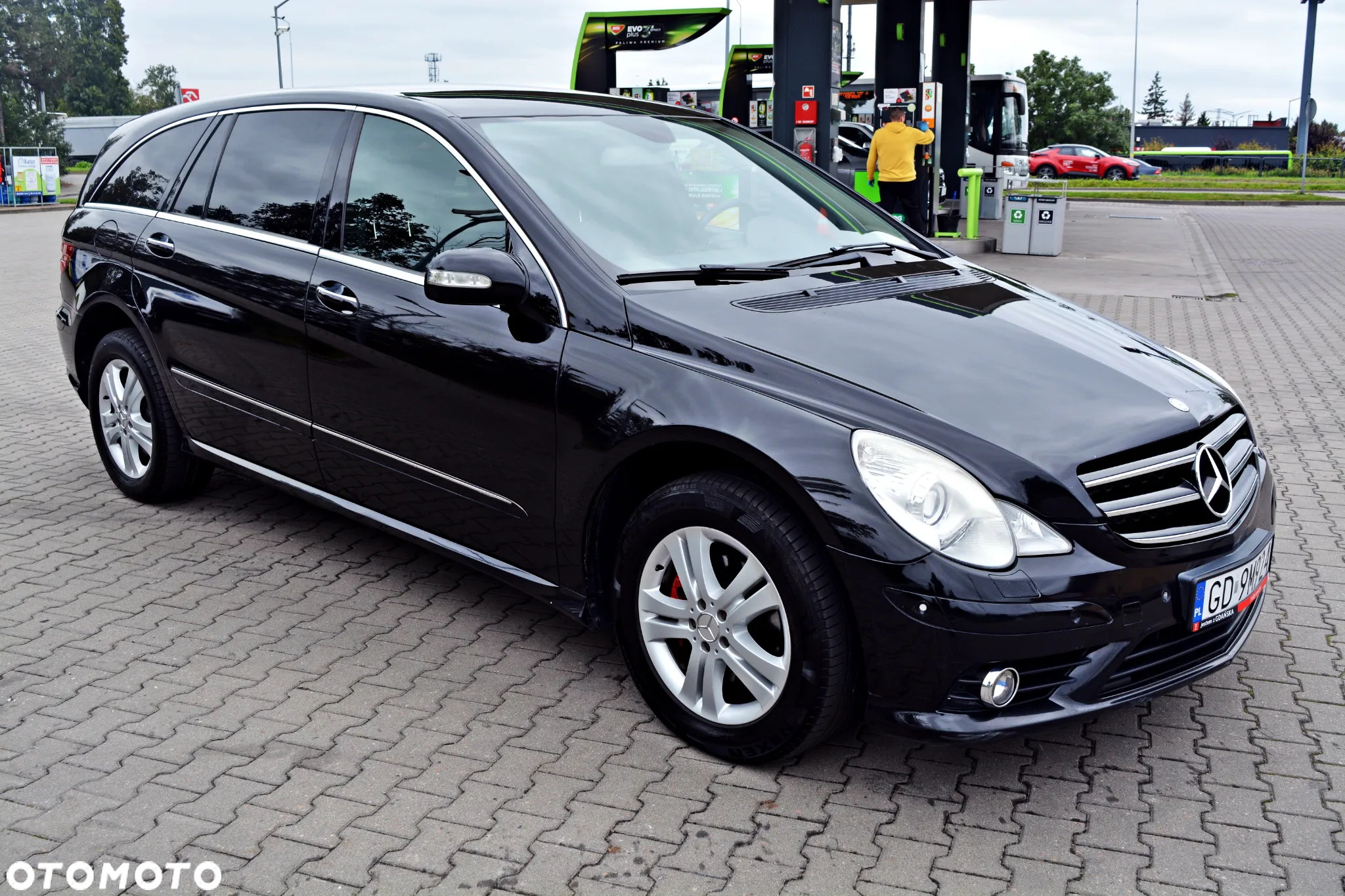 Mercedes-Benz Klasa R 350 L 4Matic 7G-TRONIC - 2
