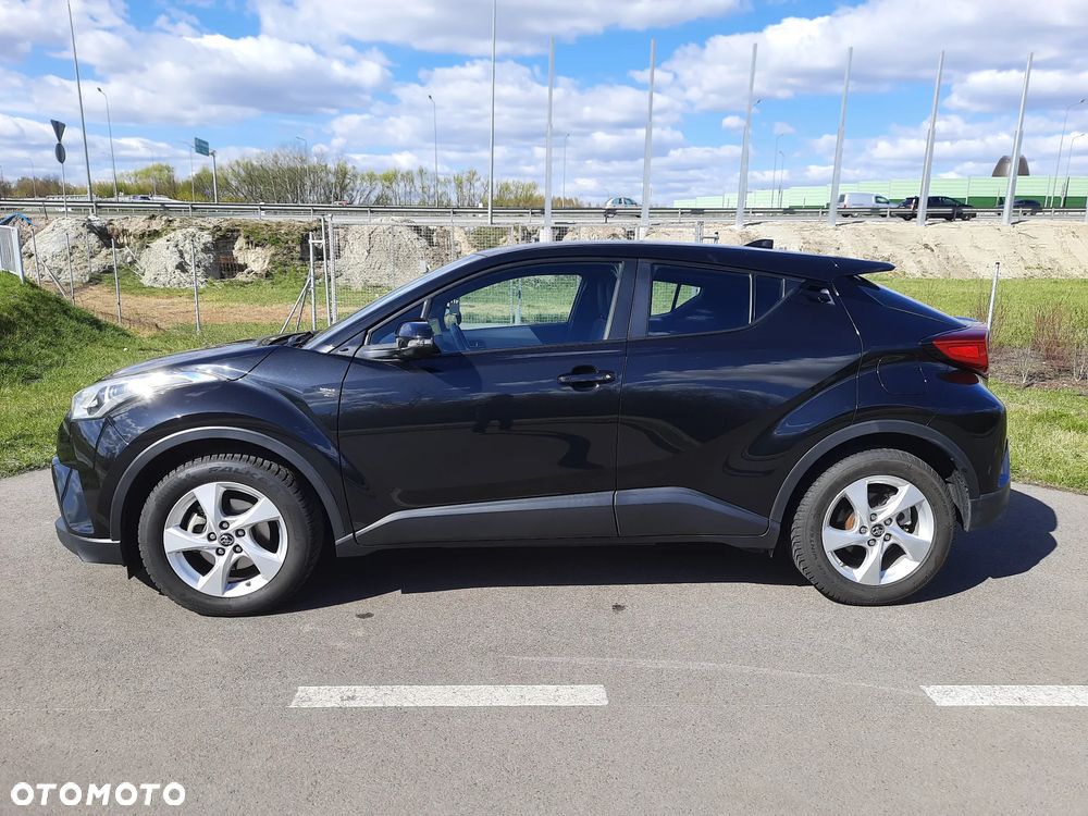 Toyota C-HR - 4