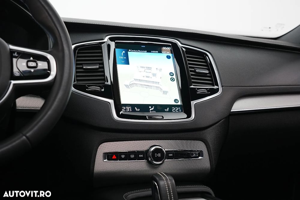 Volvo XC 90 T8 AWD Twin Engine Geartronic RDesign - 18