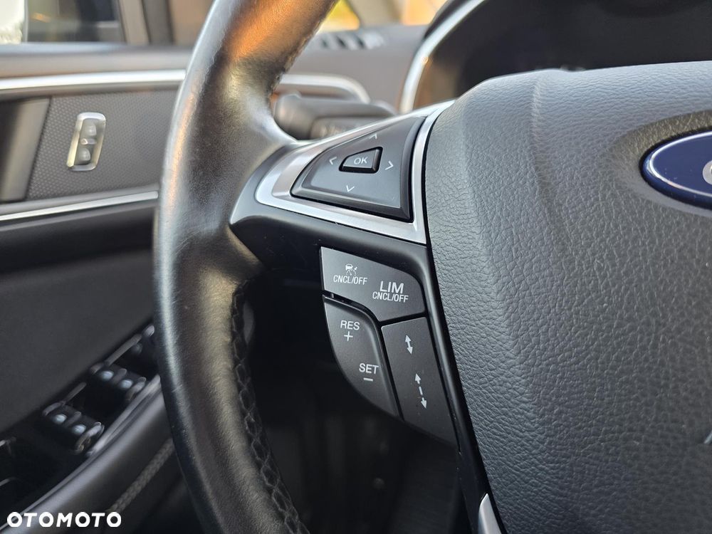 Ford S-Max 2.0 EcoBlue Titanium - 30