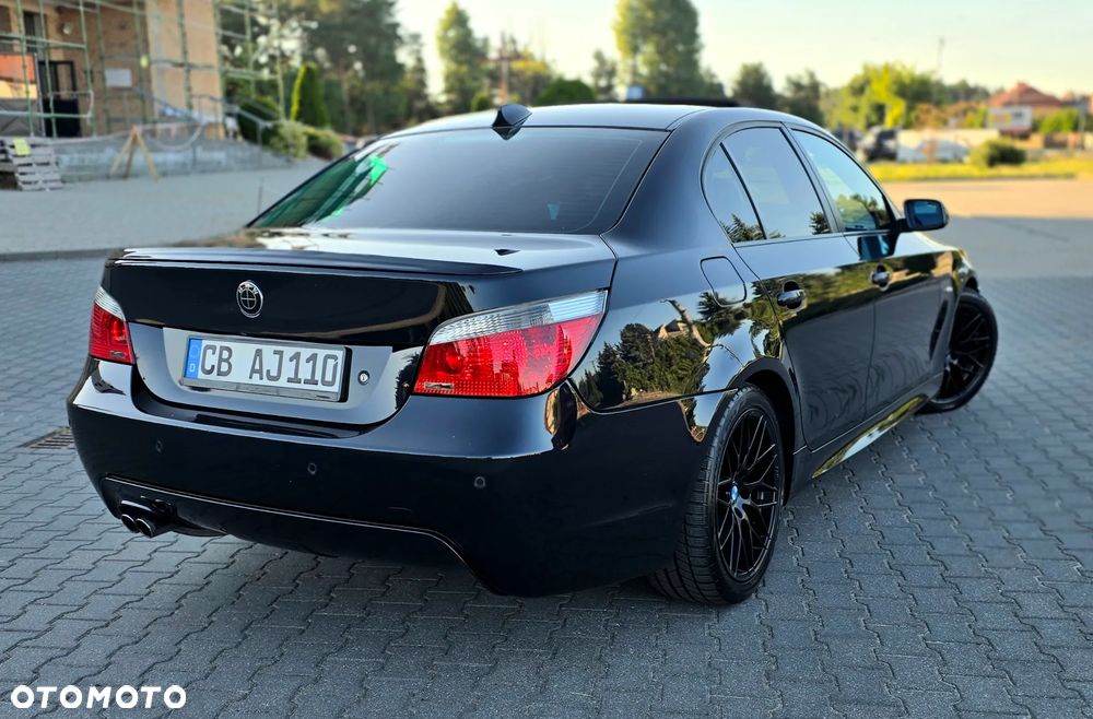 BMW Seria 5 530d Edition Sport - 16