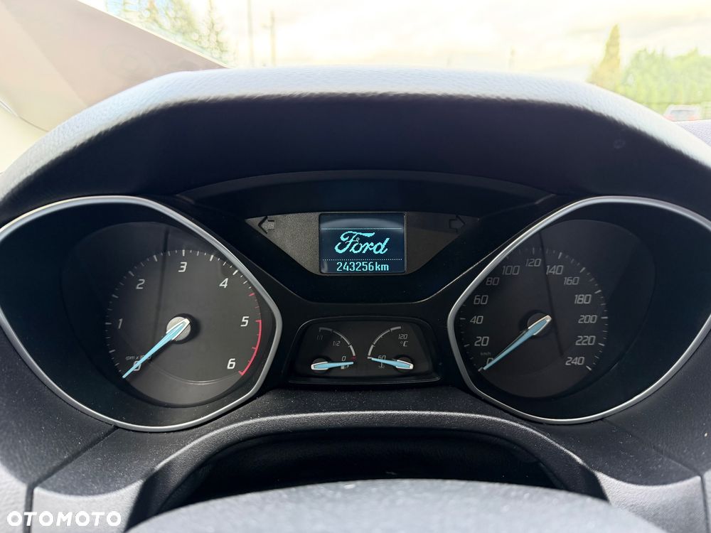 Ford Focus - 16