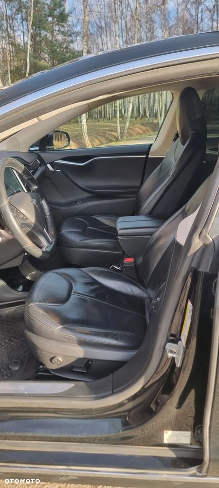 Tesla Model S 85D Allradantrieb - 9