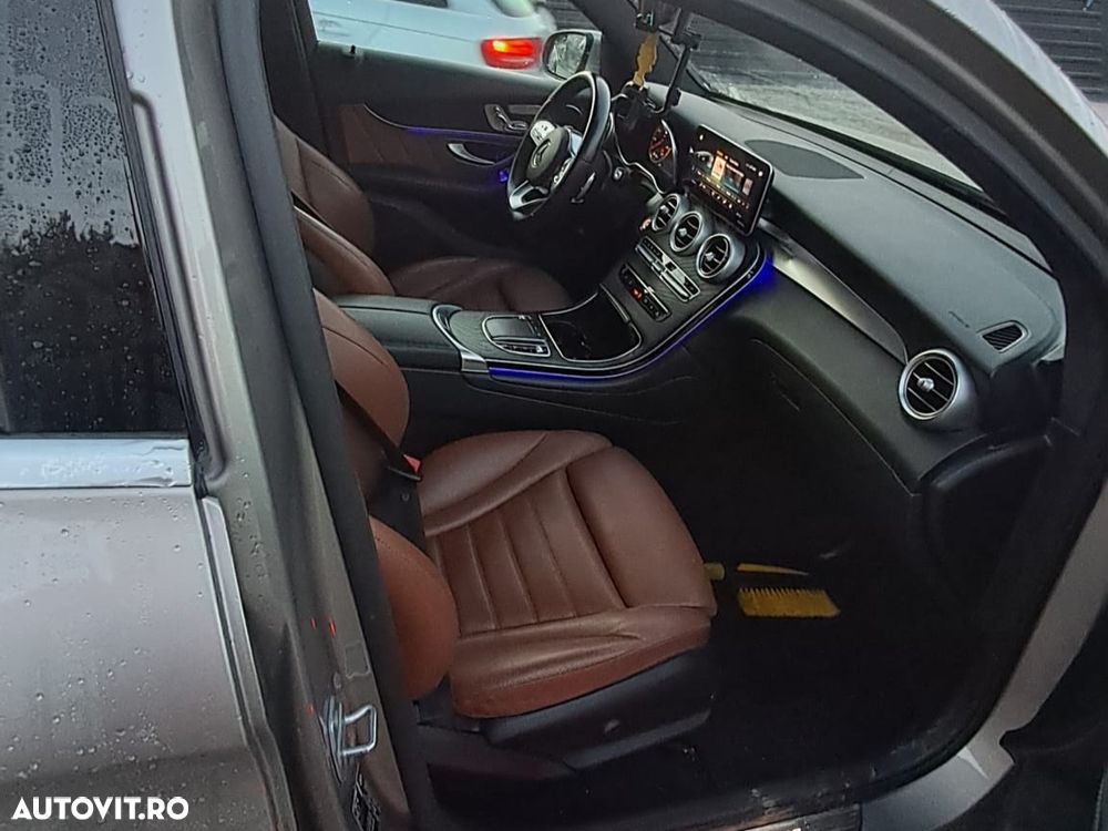 Mercedes-Benz GLC 200 4MATIC - 10