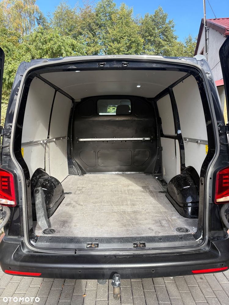 Volkswagen Transporter - 6
