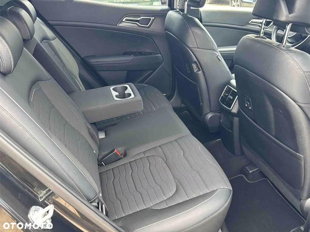 Kia Sportage 1.6 T-GDI 2WD Eco-Dynamics + (48V M-H) DCT Vision - 6