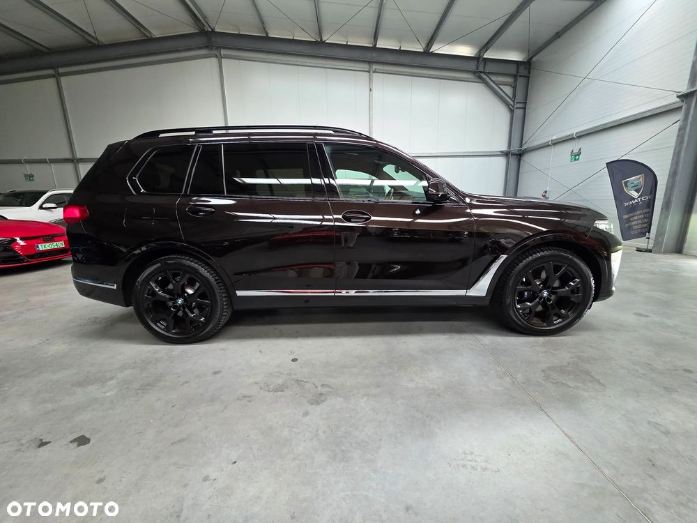 BMW X7 xDrive40d mHEV - 8