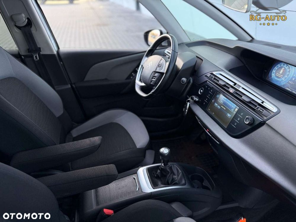 Citroën C4 Grand Picasso - 26