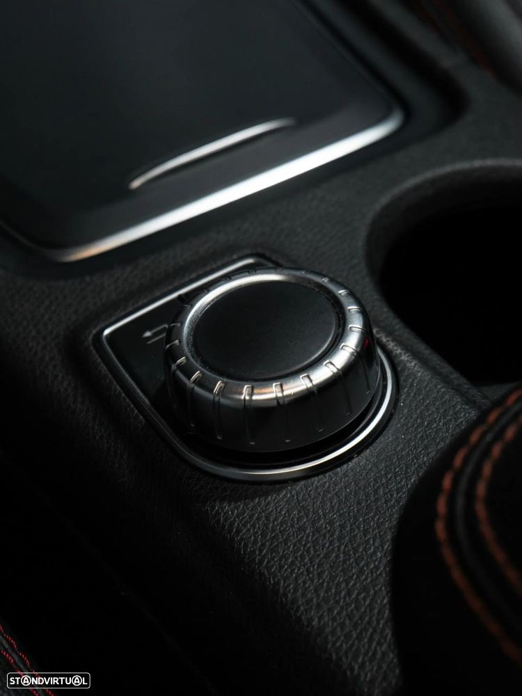 Mercedes-Benz CLA 200 d Shooting Brake AMG Line Aut. - 31