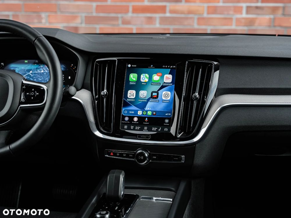 Volvo S60 B4 B DKG Plus Dark - 32