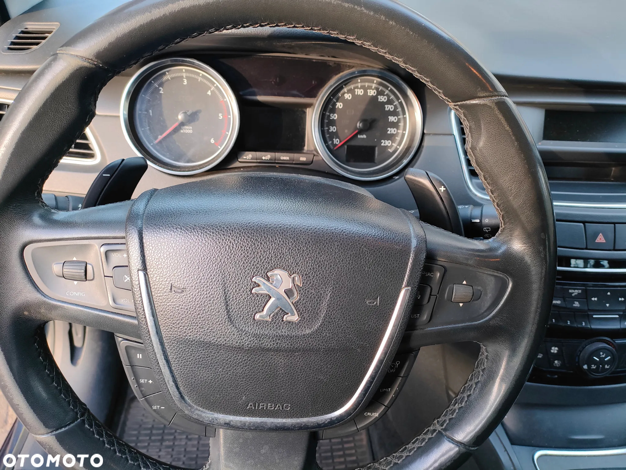 Peugeot 508 1.6 e-HDi Active S&S - 12