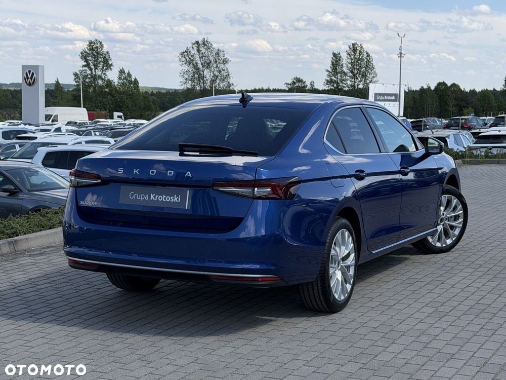 Skoda Superb 2.0 TSI L&K DSG - 5
