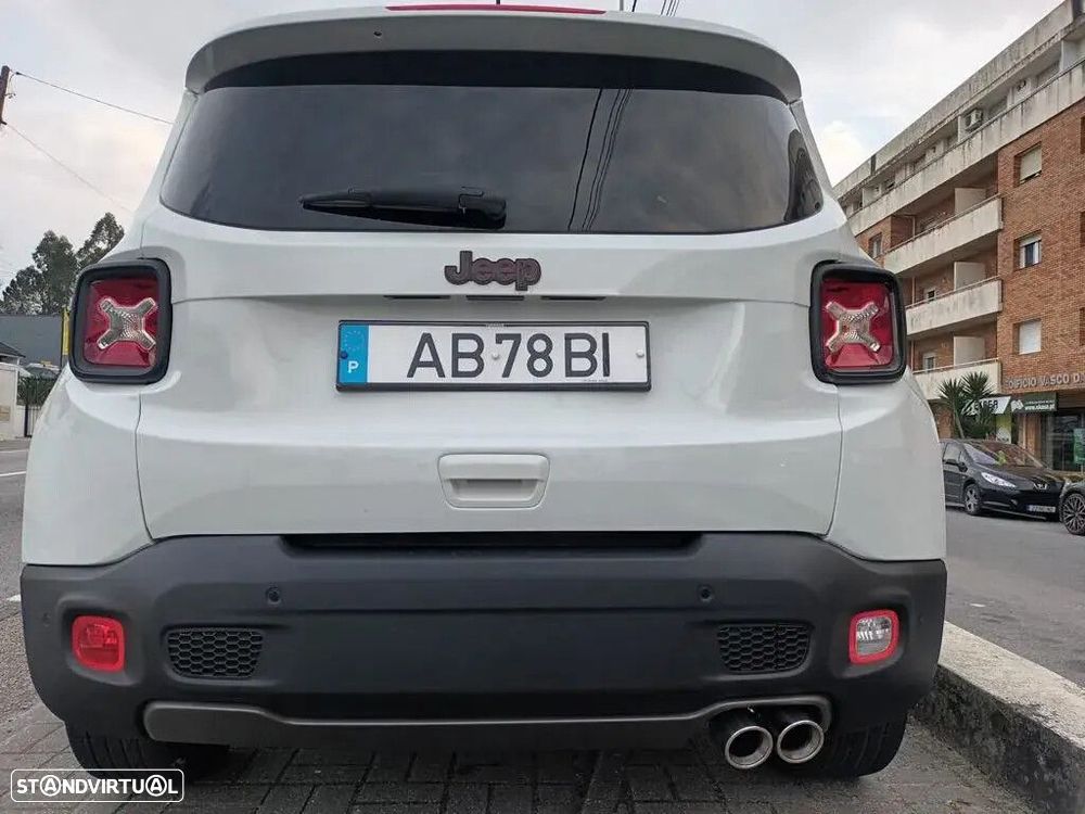 Jeep Renegade 1.0 T Orange Edition - 30
