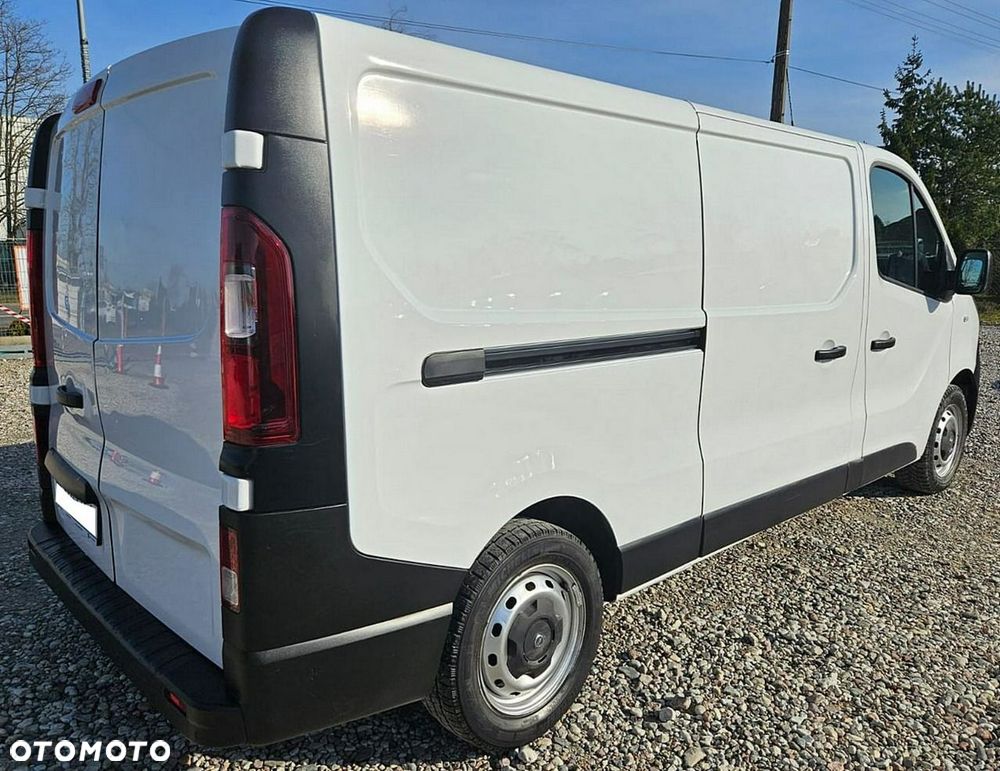 Opel Vivaro - 2