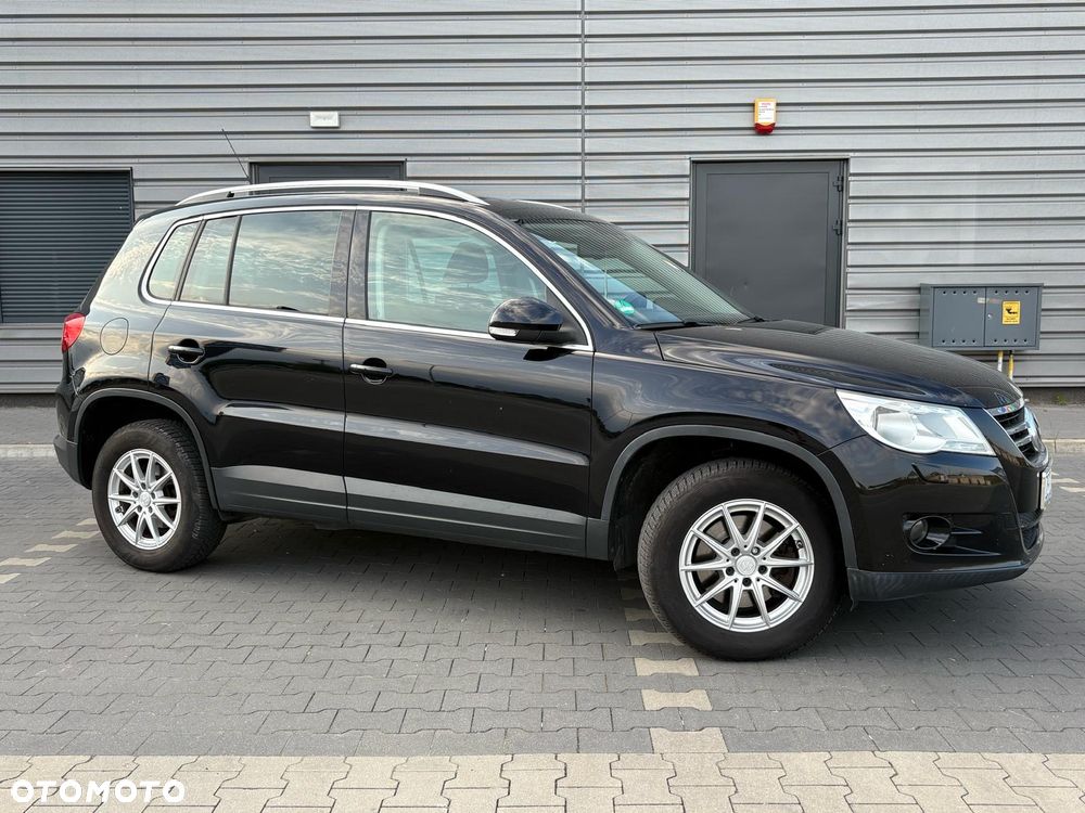 Volkswagen Tiguan - 4