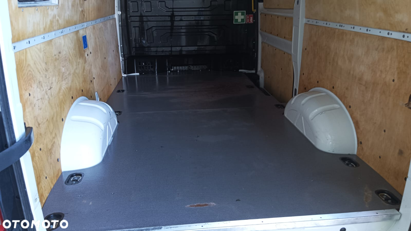 Volkswagen Crafter - 22
