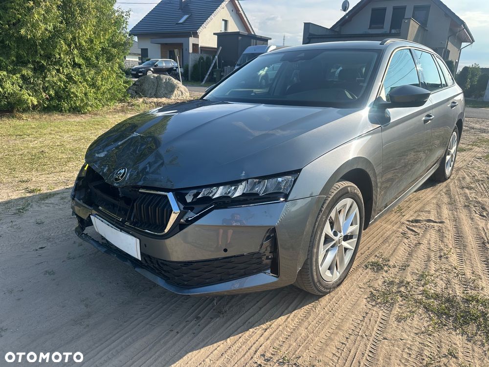 Skoda Octavia 2.0 TDI DSG Edition Plus - 6