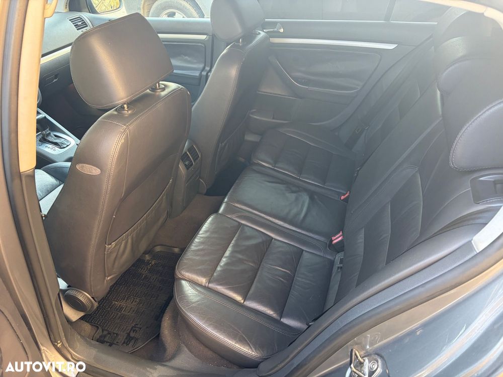 Volkswagen Golf 1.6 FSI Automatik Comfortline - 7