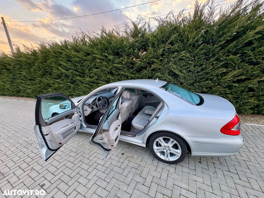 Mercedes-Benz E - 17