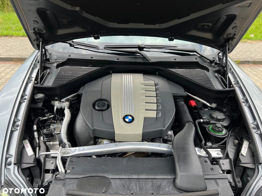 BMW X5 xDrive35d - 15