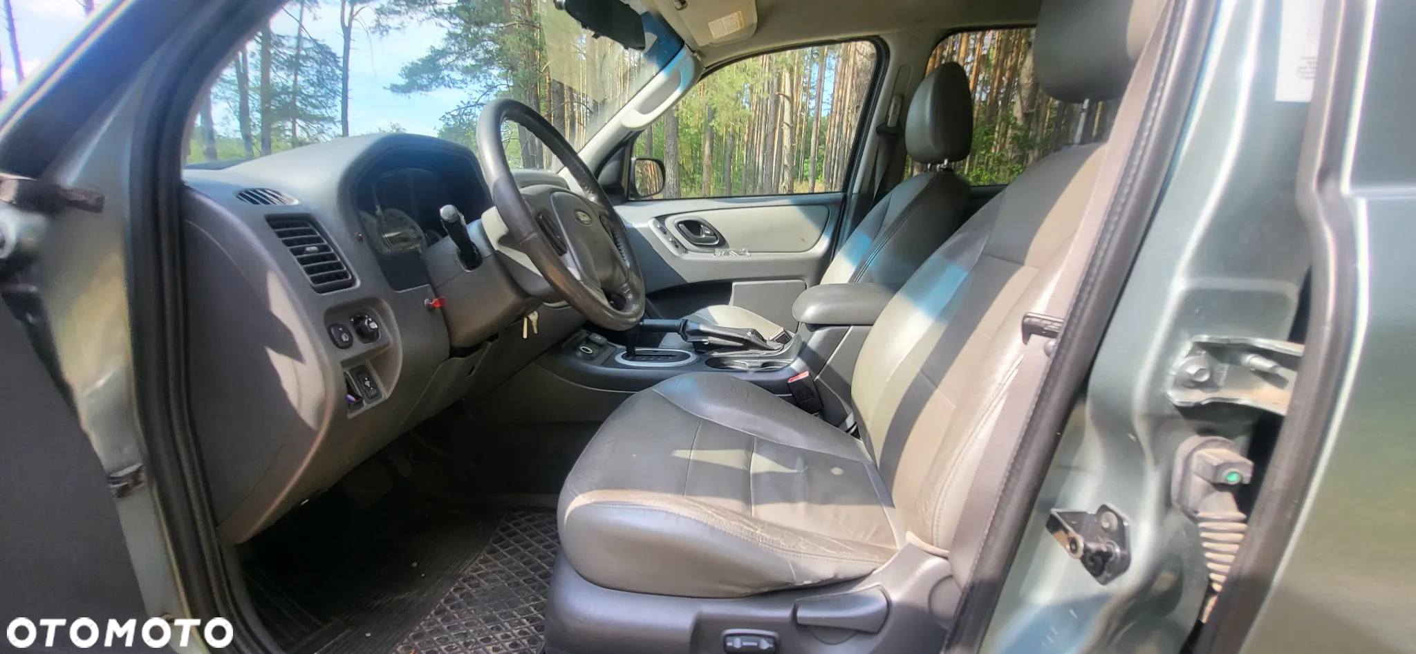 Ford Escape 2.3 4WD Hybrid - 11