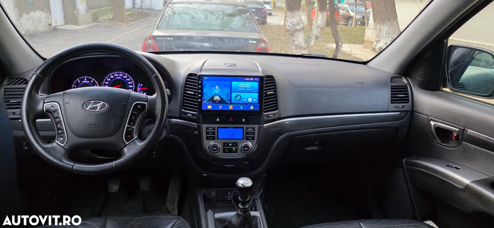 Hyundai Santa Fe - 5