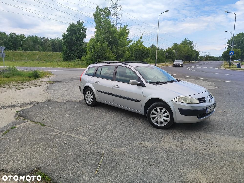 Renault Megane 1.6 Confort Expression - 4