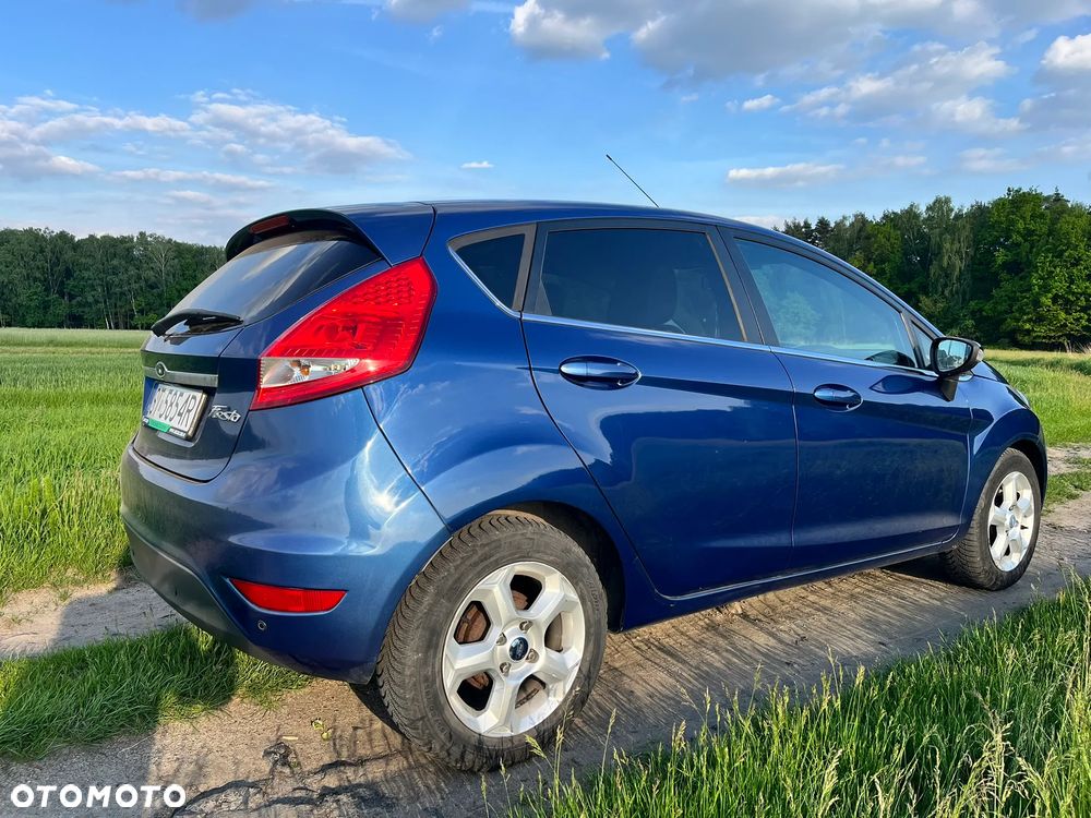Ford Fiesta 1.4 Titanium EU5 - 5