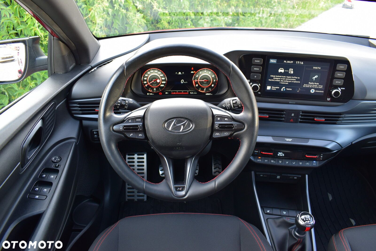Hyundai i20 - 15