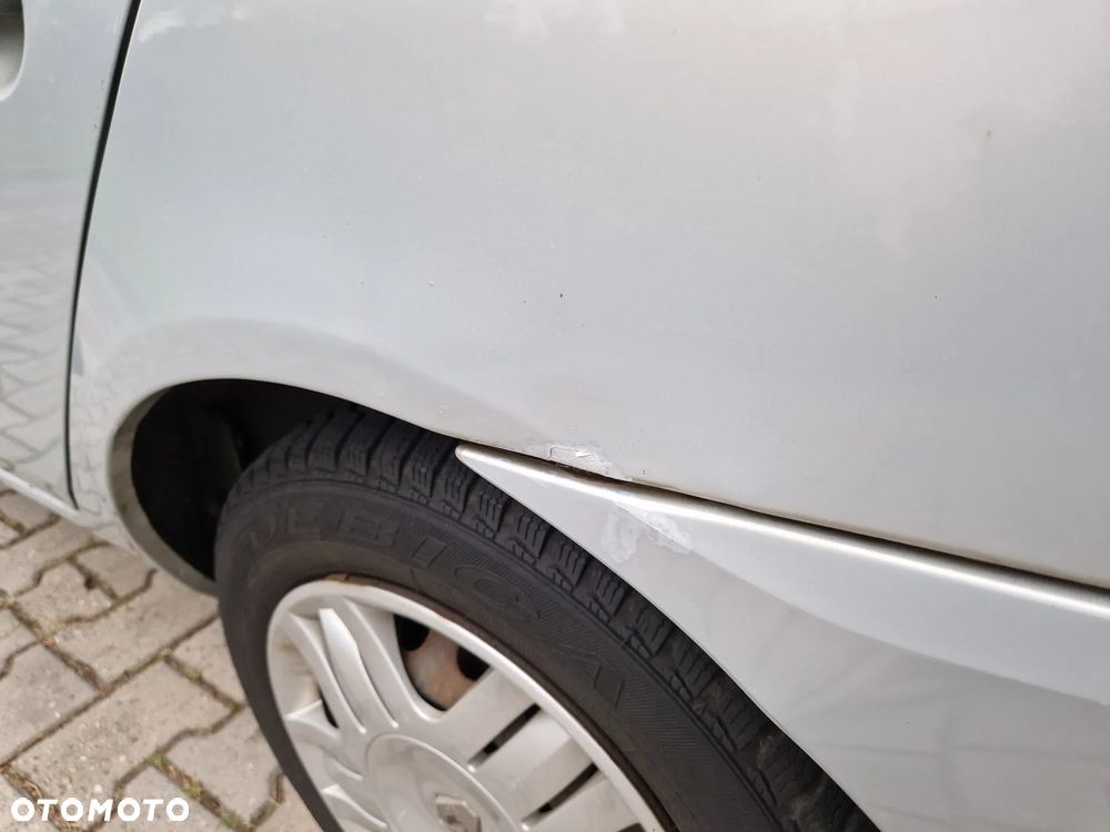 Renault Thalia 1.4 16V Expression - 16