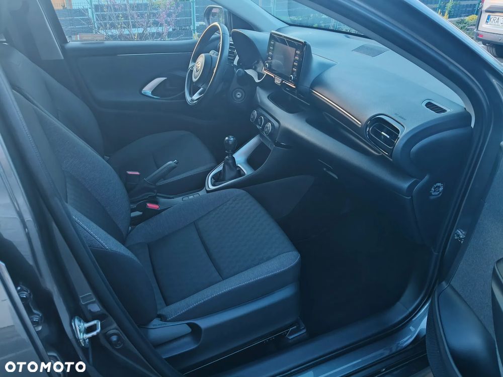 Toyota Yaris 1.5 Comfort - 12