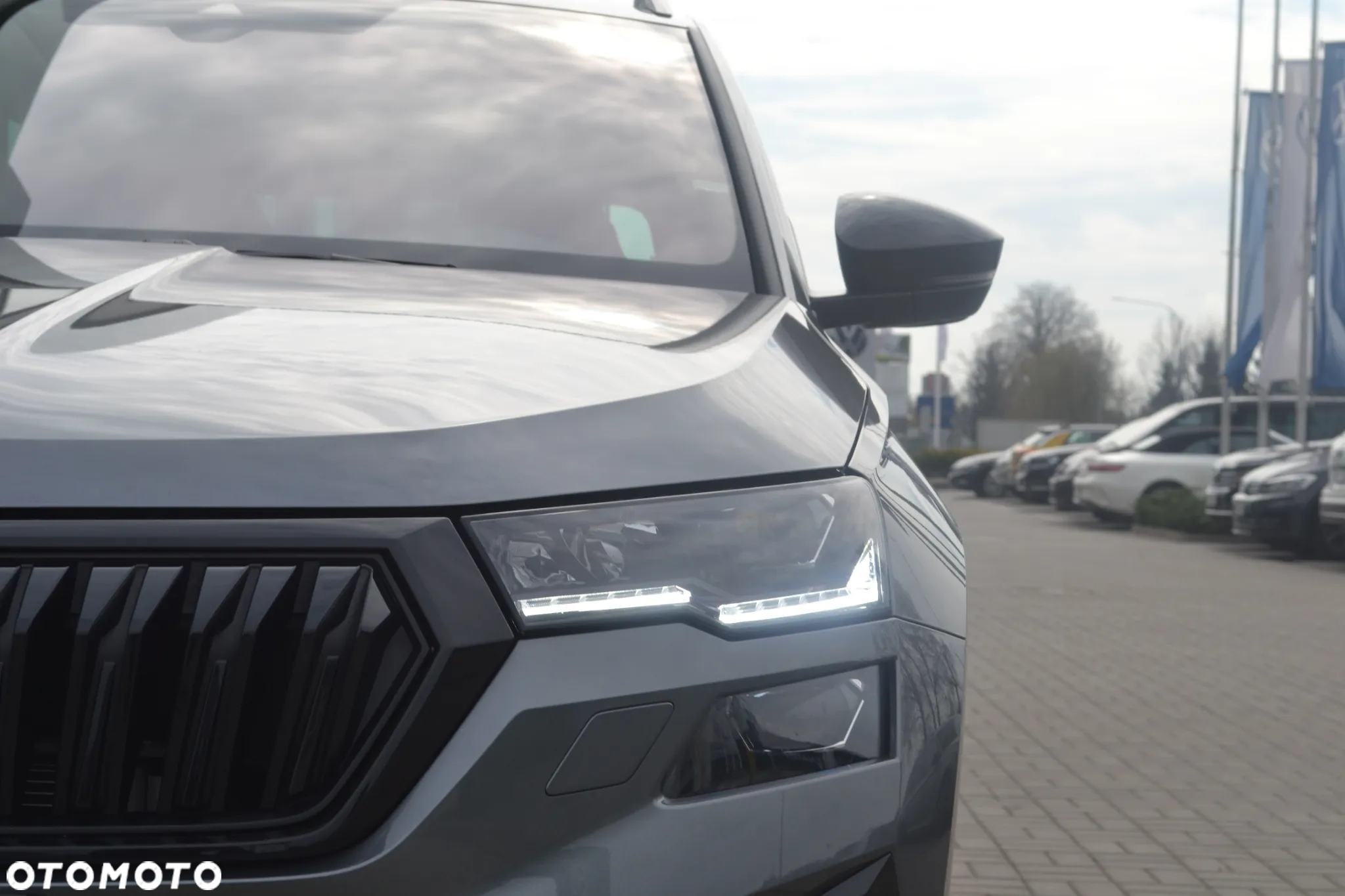 Skoda Karoq 1.5 TSI ACT Sportline DSG - 3