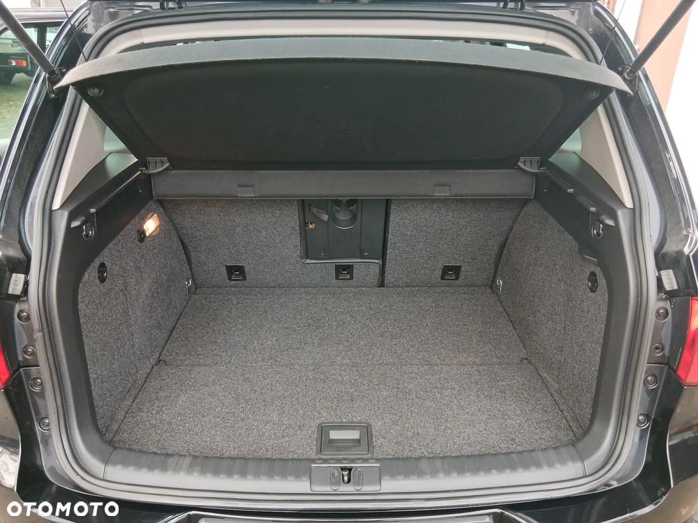 Volkswagen Tiguan - 12