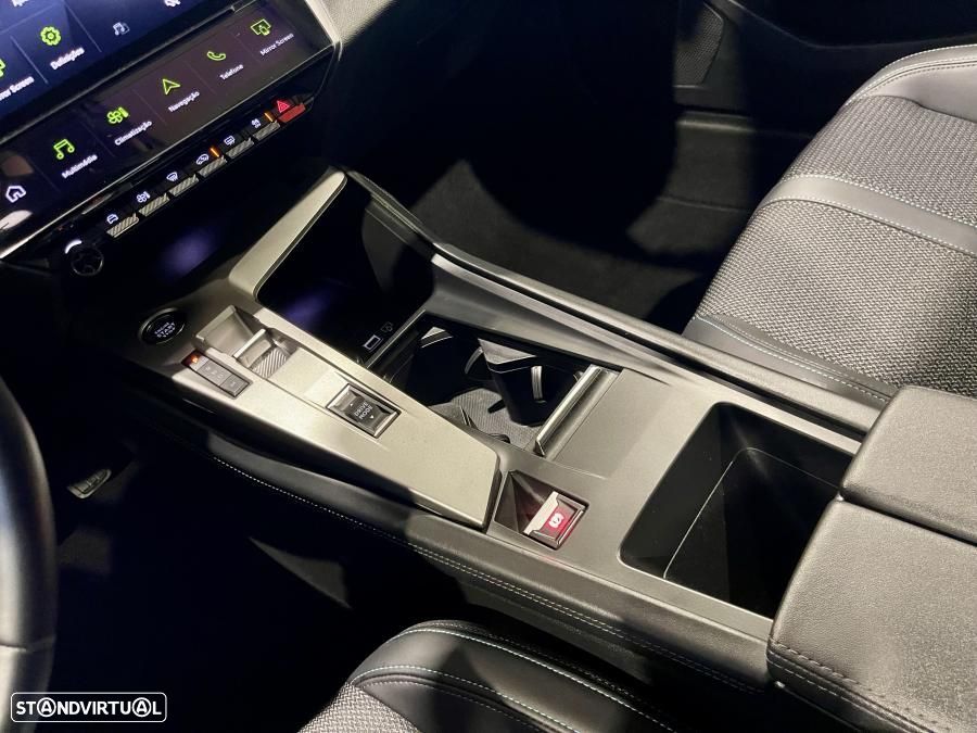 Peugeot 308 1.5 BlueHDi Allure Pack EAT8 — fotografia 14