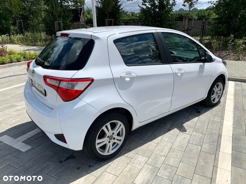 Toyota Yaris 1.5 Active - 4