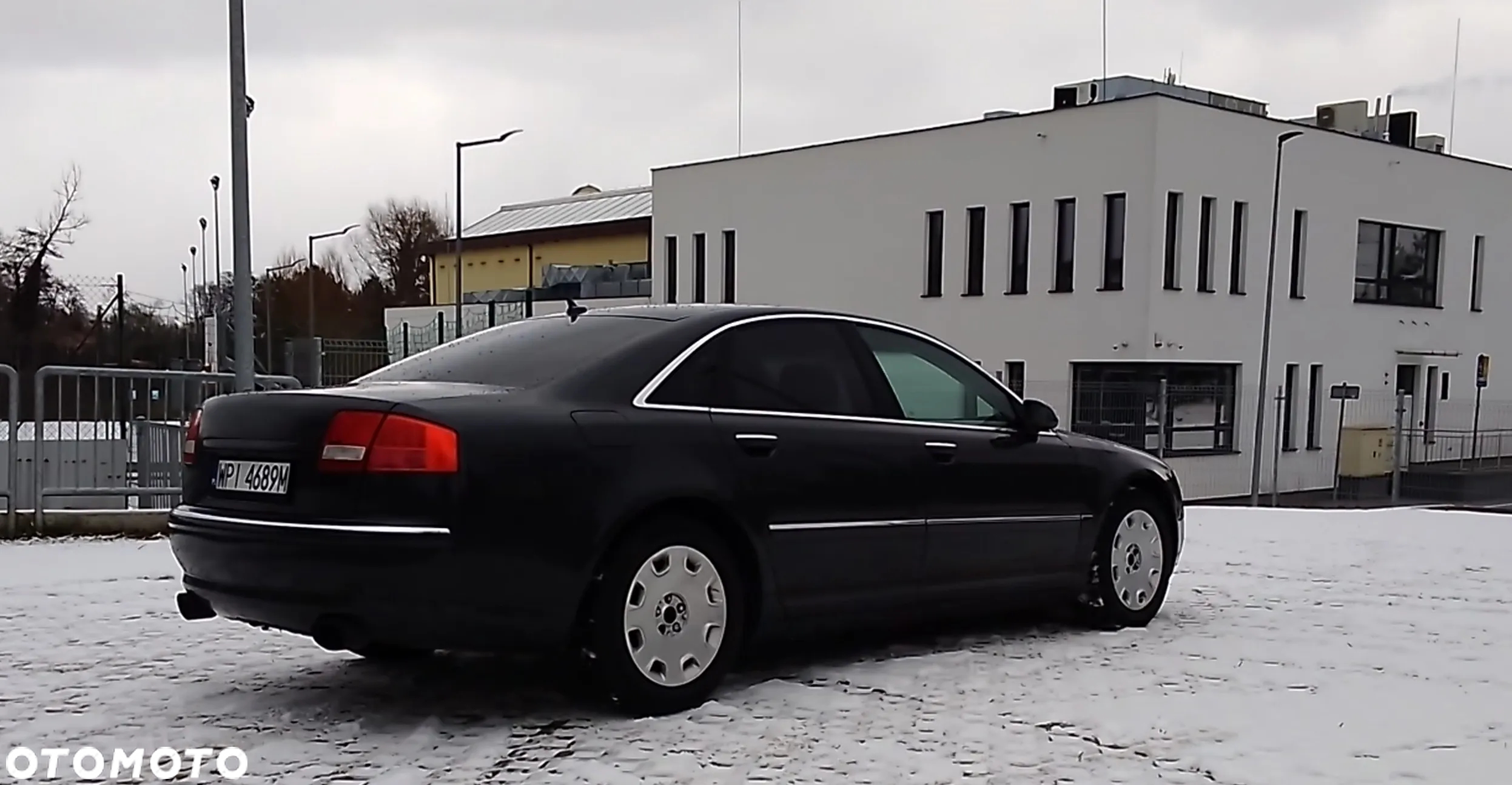 Audi A8 4.2 FSI Quattro - 3