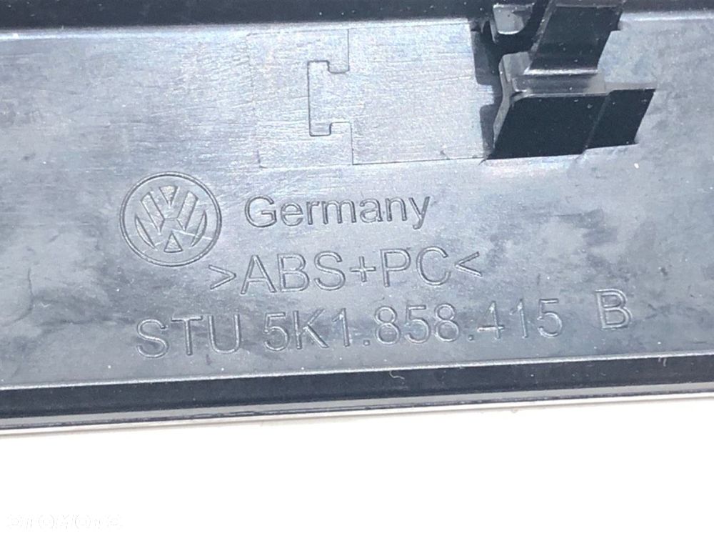 LISTWY DEKOR - 130.00 PLN - VW GOLF VI Variant (AJ5) 2009 - 2014 1.6 TDI 77 kW [105 KM] olej - 5