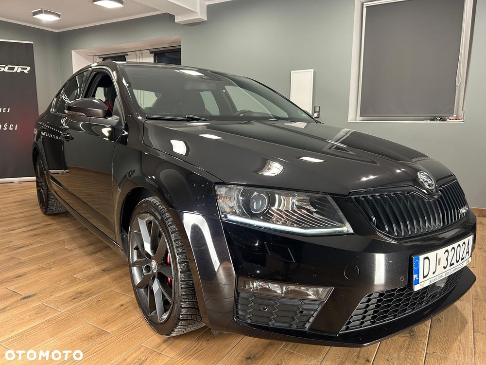 Skoda Octavia 2.0 TDI RS DSG - 18