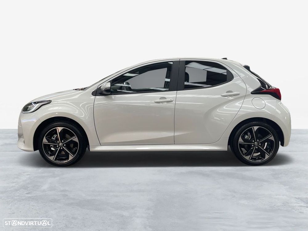 Toyota Yaris - 4