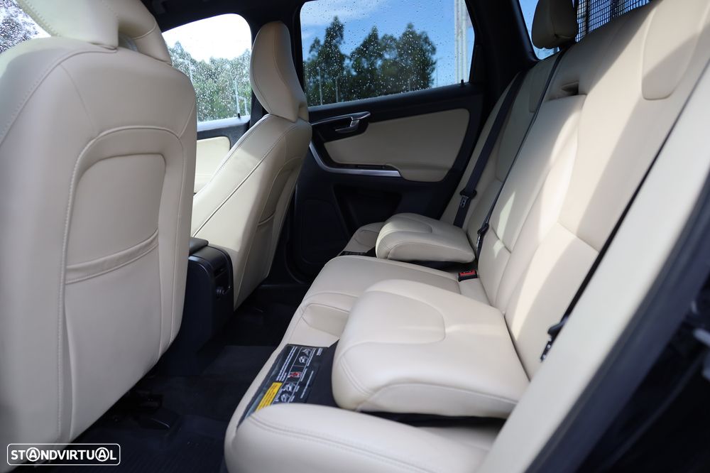 Volvo XC 60 2.0 D4 Summum - 19