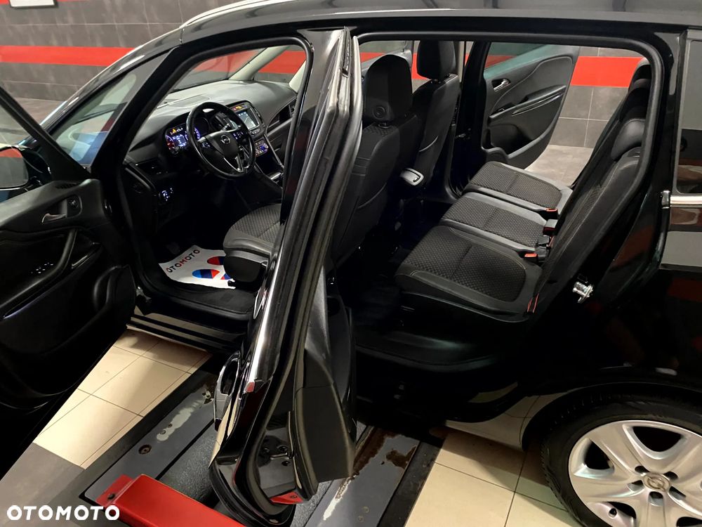 Opel Zafira 1.4 T Cosmo EcoFLEX S&S - 17