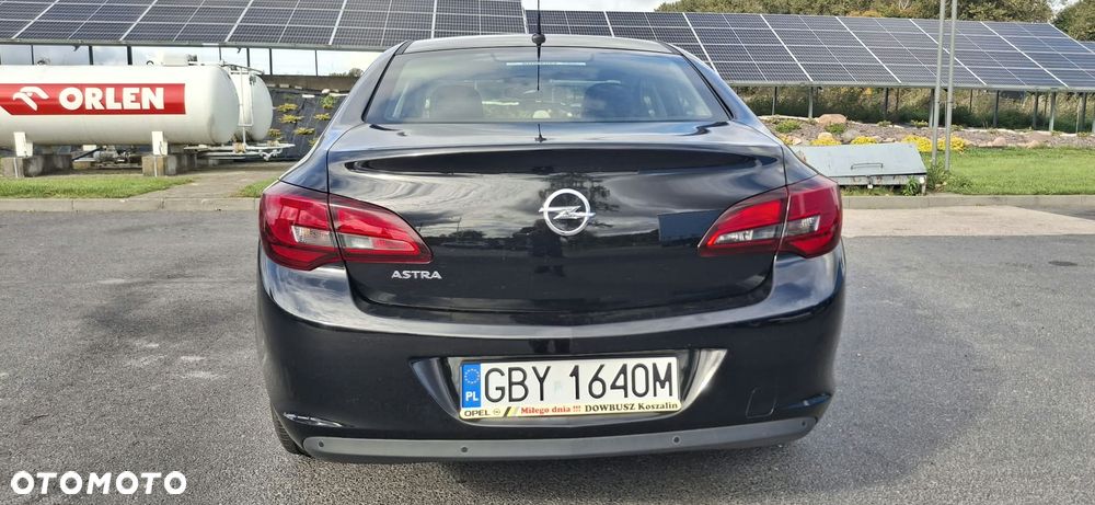 Opel Astra - 4