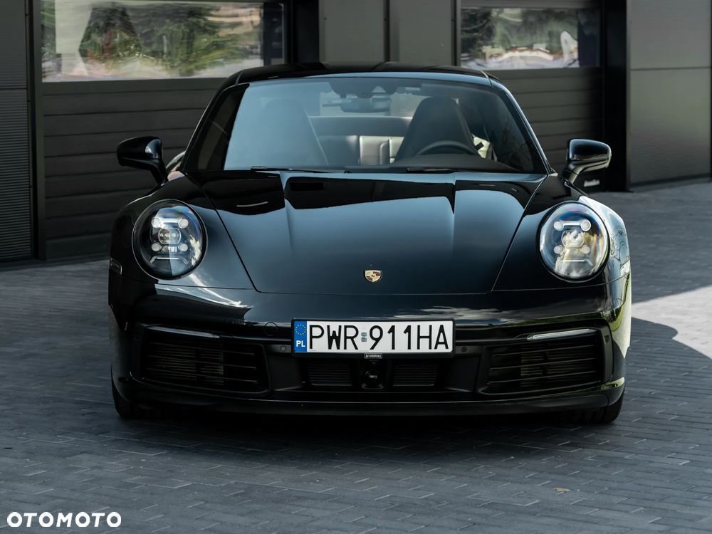 Porsche 911 Carrera 4S - 7