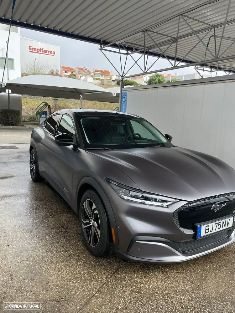 Ford Mustang Mach-E Standard - 2