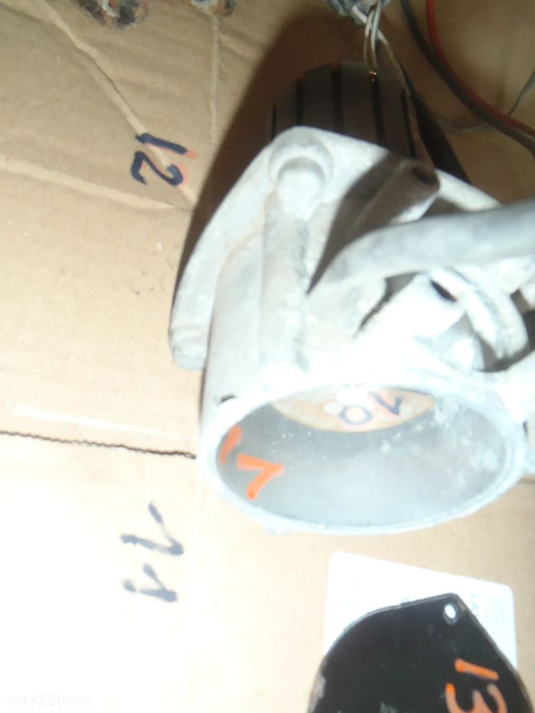 kompresor pompka zawieszenie silniczek  mocowanie tłok głowica zawór czujnik przewód wiązka kostka zbiorniczek range rover sport l320 discovery - 33