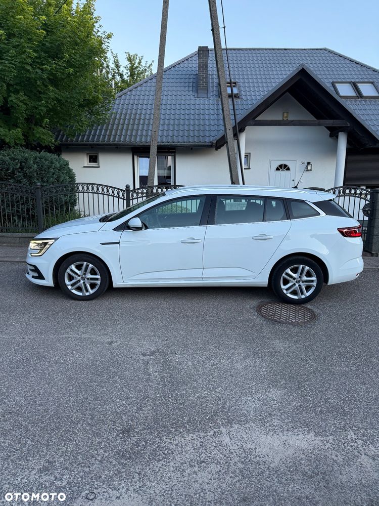 Renault Megane 1.5 Blue dCi Intens - 9