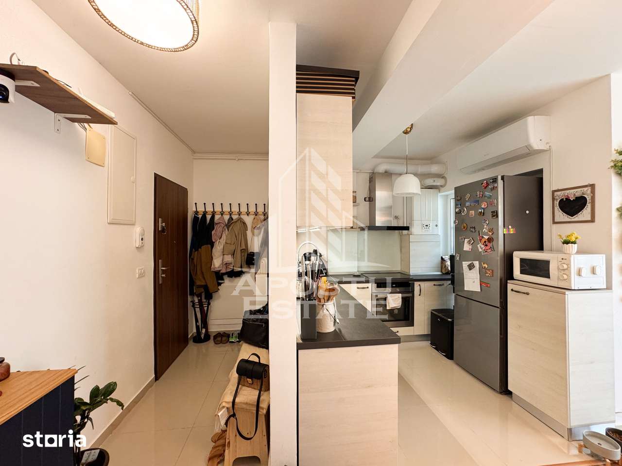 Apartament 3 camere, decomandat, etaj 2, parcare subterana, Braytim — fotografia 3